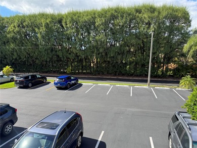 Beautiful and spacious 2BR/2BA condo in the prestigious 55+ on Sunrise Lakes Phase III in Florida - for sale on GolfHomes.com, golf home, golf lot