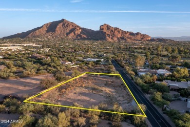 Spectacular large 1.41 acre lot with COMPLETE CAMELBACK MOUNTAIN on Paradise Valley Country Club in Arizona - for sale on GolfHomes.com, golf home, golf lot