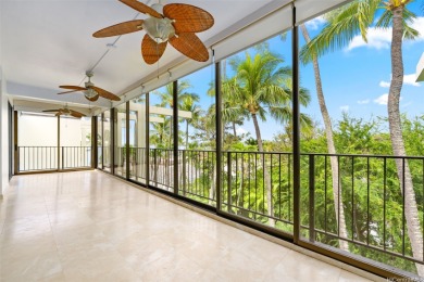 Luxurious living at the edge of the sea. Wake up to a beautiful on Waialae Country Club in Hawaii - for sale on GolfHomes.com, golf home, golf lot