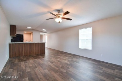 Amazing opportunity for a 2019 single wide manufactured home on Thistle Golf Club in North Carolina - for sale on GolfHomes.com, golf home, golf lot