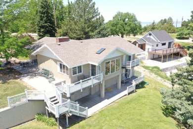 Lake Views & Spacious Living - 30 K-1 Subdivision, Ogallala, NE on Bayside Golf Course in Nebraska - for sale on GolfHomes.com, golf home, golf lot