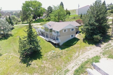 Lake Views & Spacious Living - 30 K-1 Subdivision, Ogallala, NE on Bayside Golf Course in Nebraska - for sale on GolfHomes.com, golf home, golf lot