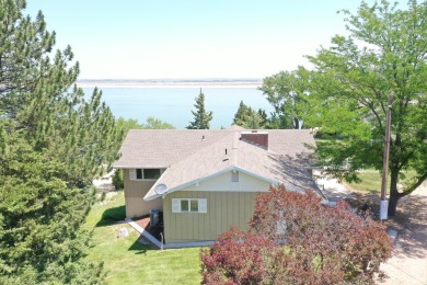 Lake Views & Spacious Living - 30 K-1 Subdivision, Ogallala, NE on Bayside Golf Course in Nebraska - for sale on GolfHomes.com, golf home, golf lot