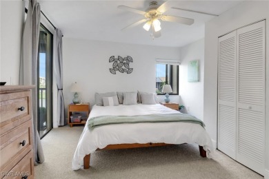 Coastal vibe, light and bright decor tastefully decorated and on The Landings Yacht, Golf and Tennis Club in Florida - for sale on GolfHomes.com, golf home, golf lot
