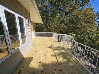 Move-in ready and priced to sell at $395,000, this 2,649 sq. ft on  in Arkansas - for sale on GolfHomes.com, golf home, golf lot