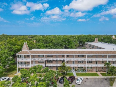 Under contract-accepting backup offers. MOVE-IN READY 2 BED/2 on On Top Of The World Golf Course in Florida - for sale on GolfHomes.com, golf home, golf lot