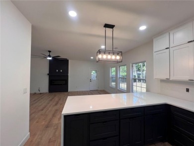 Great new construction built. 2 bed, 2 bath and an office/bonus on Bella Vista Country Club - Scottsdale in Arkansas - for sale on GolfHomes.com, golf home, golf lot