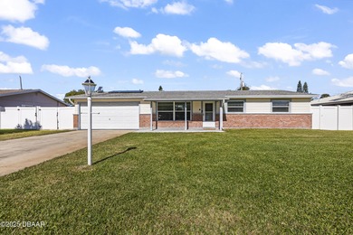 Boat/RV/trailer parking, move in ready, fully fenced, no flood on Riviera Country Club in Florida - for sale on GolfHomes.com, golf home, golf lot