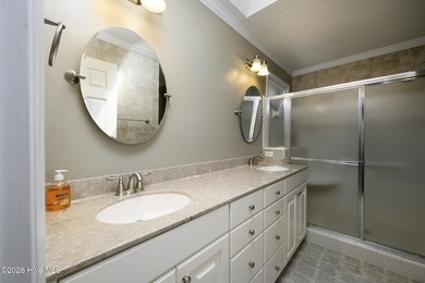 Tucked within the sought-after Greenbrier community in New Bern on Emerald Golf Club in North Carolina - for sale on GolfHomes.com, golf home, golf lot