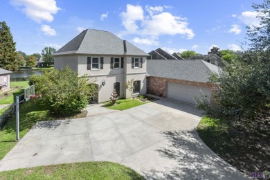 **Seller will contribute up to $10,000.00 in buyers closing cost on Pelican Point Golf Club in Louisiana - for sale on GolfHomes.com, golf home, golf lot