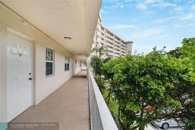The most sought after 3BR-2.5BA model boasting 1840 sq. ft. of on Palm-Aire Country Club and Resort - The Oaks in Florida - for sale on GolfHomes.com, golf home, golf lot