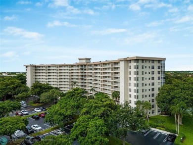 The most sought after 3BR-2.5BA model boasting 1840 sq. ft. of on Palm-Aire Country Club and Resort - The Oaks in Florida - for sale on GolfHomes.com, golf home, golf lot