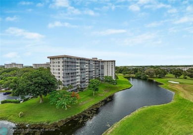 The most sought after 3BR-2.5BA model boasting 1840 sq. ft. of on Palm-Aire Country Club and Resort - The Oaks in Florida - for sale on GolfHomes.com, golf home, golf lot