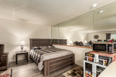 Charming studio unit perfectly located in the Santos Court on PalmBrook Country Club in Arizona - for sale on GolfHomes.com, golf home, golf lot