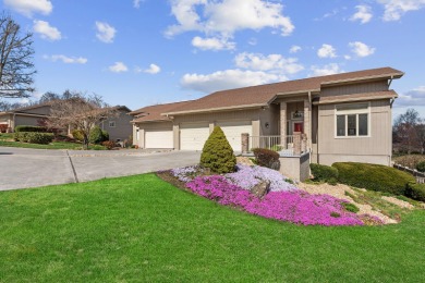 NEW PRICING so new owners will have extra $$ to do updating! on Toqua Golf Course - Loudon County in Tennessee - for sale on GolfHomes.com, golf home, golf lot