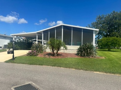 Three Bedroom, 2 Bath Home - Interior Lot - Close Clubhouse - on Four Lakes Golf Club in Florida - for sale on GolfHomes.com, golf home, golf lot