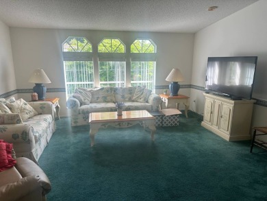 Three Bedroom, 2 Bath Home - Interior Lot - Close Clubhouse - on Four Lakes Golf Club in Florida - for sale on GolfHomes.com, golf home, golf lot