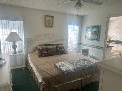 Three Bedroom, 2 Bath Home - Interior Lot - Close Clubhouse - on Four Lakes Golf Club in Florida - for sale on GolfHomes.com, golf home, golf lot