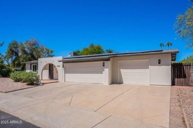 This move-in ready home features fresh paint inside & out and on Bellaire Golf Club in Arizona - for sale on GolfHomes.com, golf home, golf lot