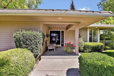 Exceptional Rancher in coveted Manito Place luxury gated on Manito Golf and Country Club in Washington - for sale on GolfHomes.com, golf home, golf lot