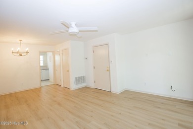 A rare and affordable find in Southern Pinespletely remodeled on Southern Pines Country Club in North Carolina - for sale on GolfHomes.com, golf home, golf lot