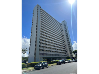 Rarely available 2 bed, 1.5 bath in the Greenview!  This on Honolulu Country Club in Hawaii - for sale on GolfHomes.com, golf home, golf lot