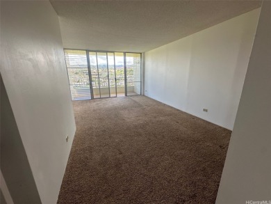 Rarely available 2 bed, 1.5 bath in the Greenview!  This on Honolulu Country Club in Hawaii - for sale on GolfHomes.com, golf home, golf lot