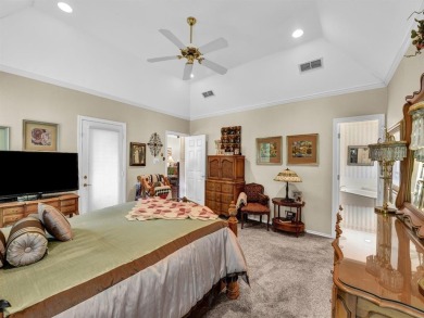 Welcome to 9705 Argyle Court -- a meticulously cared-for home on Pecan Plantation Country Club in Texas - for sale on GolfHomes.com, golf home, golf lot