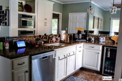 Beautiful home located in the Camelot subdivision in Mayfield on Mayfield-Graves Country Club in Kentucky - for sale on GolfHomes.com, golf home, golf lot