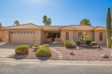 You hit the TRIFECTA! CASITA, POOL & GOLF CART PARKING in this on Oakwood Golf Club  in Arizona - for sale on GolfHomes.com, golf home, golf lot