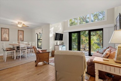 Immaculate and well maintained upper level 1 bed, 1.5 bath High on The Seabrook Island Club in South Carolina - for sale on GolfHomes.com, golf home, golf lot