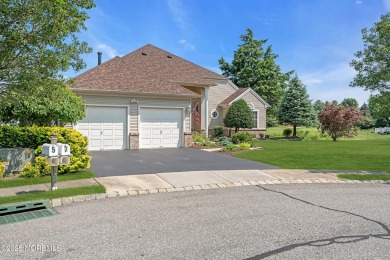 Rare and gorgeous Oakmont Elite model on a private lot on Renaissance Country Club in New Jersey - for sale on GolfHomes.com, golf home, golf lot