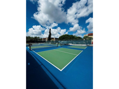 CONDOMINIUM OFFERS TONS OF AMENITIES: GOLF COURSE, PICKLEBALL on Sunrise Lakes Phase III in Florida - for sale on GolfHomes.com, golf home, golf lot