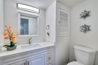 Excellent corner unit location close to the resident's entrance on Hollybrook Golf and Tennis Club  in Florida - for sale on GolfHomes.com, golf home, golf lot