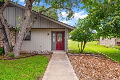 Spacious, freestanding garden home on 18th Fairway in Riverhill on Riverhill Country Club in Texas - for sale on GolfHomes.com, golf home, golf lot