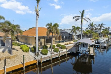 Prime location in a boater's paradise! Fully renovated with no on Royal Tee Country Club in Florida - for sale on GolfHomes.com, golf home, golf lot