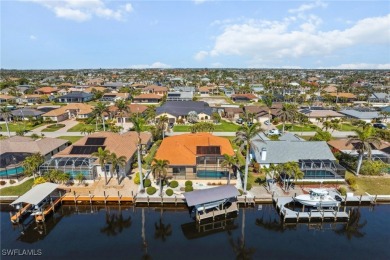 Prime location in a boater's paradise! Fully renovated with no on Royal Tee Country Club in Florida - for sale on GolfHomes.com, golf home, golf lot