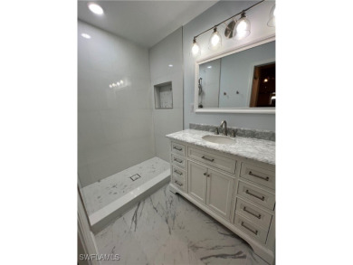 Back on the market with a newly remodeled primary bathroom! Do on Heritage Palms Golf and Country Club in Florida - for sale on GolfHomes.com, golf home, golf lot