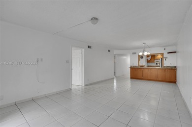 ***SELLER FIRM ON PRICE***REC LEASE PAID IN FULL!***Charming on Hollybrook Golf and Tennis Club  in Florida - for sale on GolfHomes.com, golf home, golf lot