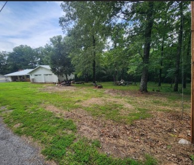 Great location. Great opportunity. This 2-bed, 2-bath home comes on Cherokee Village North Course in Arkansas - for sale on GolfHomes.com, golf home, golf lot