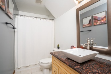 Welcome home to this beautiful 5 bed, 4 bath, well maintained on Copper Creek Golf Course in Iowa - for sale on GolfHomes.com, golf home, golf lot