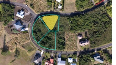 A beautiful, rare lot (#121) is situated at the corner of a on Discovery Harbour Golf Course in Hawaii - for sale on GolfHomes.com, golf home, golf lot