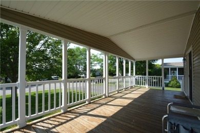 Beautifully Maintained 3 Bedroom, 2 Bath Home in Sought-After on Winding Creek Executive Course in New York - for sale on GolfHomes.com, golf home, golf lot