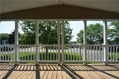 Beautifully Maintained 3 Bedroom, 2 Bath Home in Sought-After on Winding Creek Executive Course in New York - for sale on GolfHomes.com, golf home, golf lot