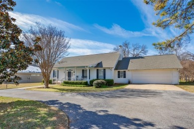 On the market just in time to get ready for lake season! This on Lake Kiowa Golf Course in Texas - for sale on GolfHomes.com, golf home, golf lot