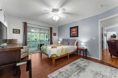 Move-in ready and fully furnished, this charming single-level on Sapphire National Golf Club in North Carolina - for sale on GolfHomes.com, golf home, golf lot