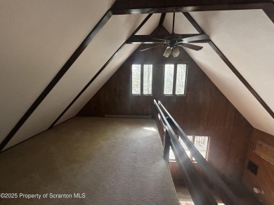 Large Chalet home in the Hideout, house features 4-bedrooms, 3 on The Hideout Golf in Pennsylvania - for sale on GolfHomes.com, golf home, golf lot
