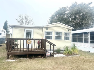 This adorable one-bedroom home is waiting for you! It is in an on Clerbrook Resort, Inc. in Florida - for sale on GolfHomes.com, golf home, golf lot