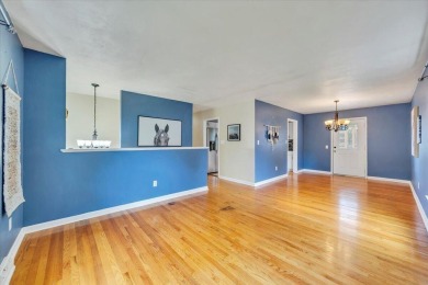 Welcome to a comfortable, affordable, move-in-ready home in on Brookside Golf Course in Virginia - for sale on GolfHomes.com, golf home, golf lot