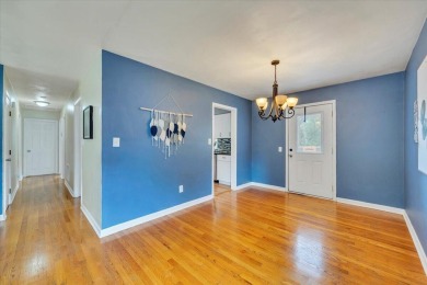 Welcome to a comfortable, affordable, move-in-ready home in on Brookside Golf Course in Virginia - for sale on GolfHomes.com, golf home, golf lot